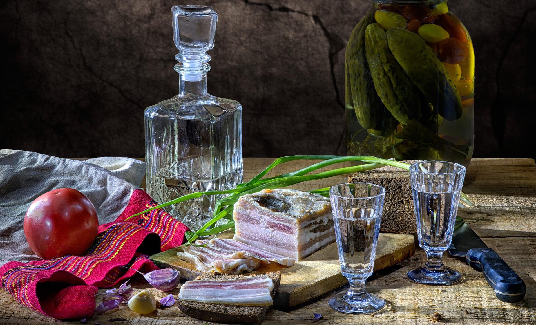 Vodka Tasting and Evening Canal Cruise (Visas Included) - Image 1