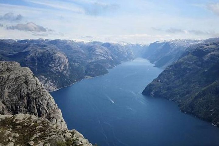 Pulpit Rock Cruise & Hike in Style - Image 5
