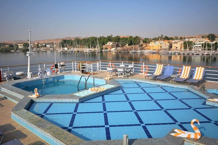 4 Days - 3 Nights Nile Cruise From Cairo by Flight - Image 2