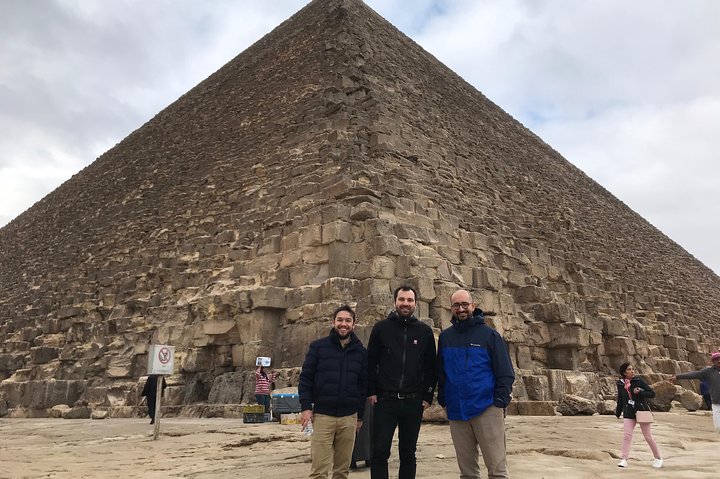 4 Hour Giza Pyramids & Sphinx Tour  - Image 1