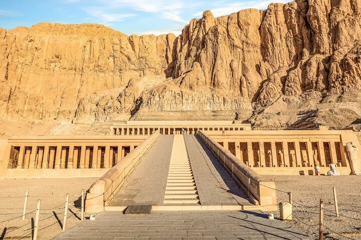 4 Nights Cruise Luxor, Aswan, Abu simbel,Balloon,and Tours By Bus From Hurghada  - Image 5