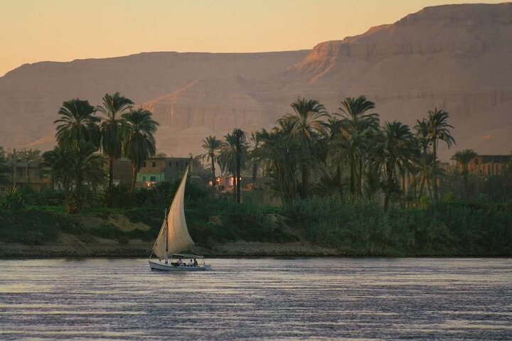 4 Nights Cruise Luxor, Aswan, Abu simbel,Balloon,and Tours By Bus From Hurghada  - Image 1