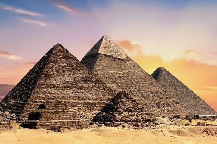8Hour Tour of the Pyramids, Sphinx, Museum and including Camel Ride and Lunch  - Image 1