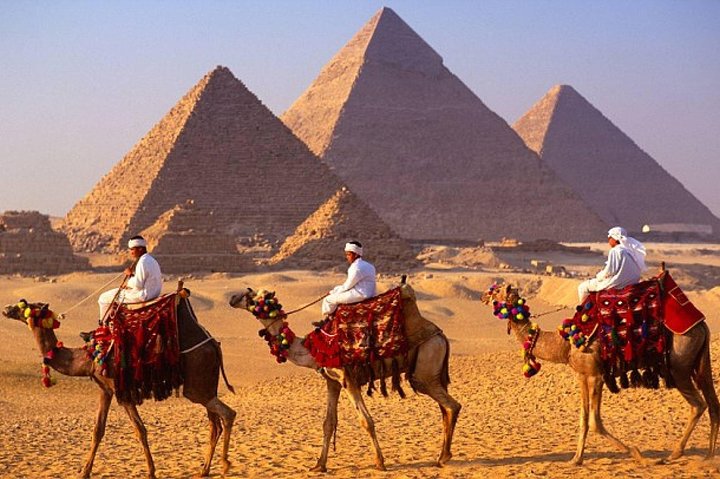 8Hour Tour of the Pyramids, Sphinx, Museum and including Camel Ride and Lunch  - Image 5