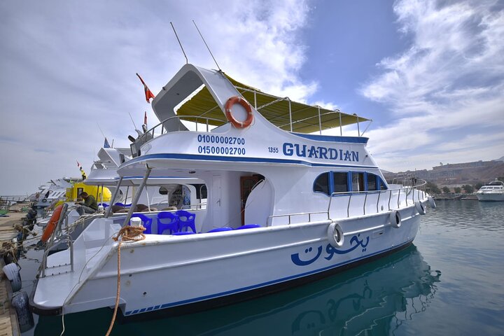 Ain Sokhna Red Sea Day Use Yacht from Cairo - Image 5