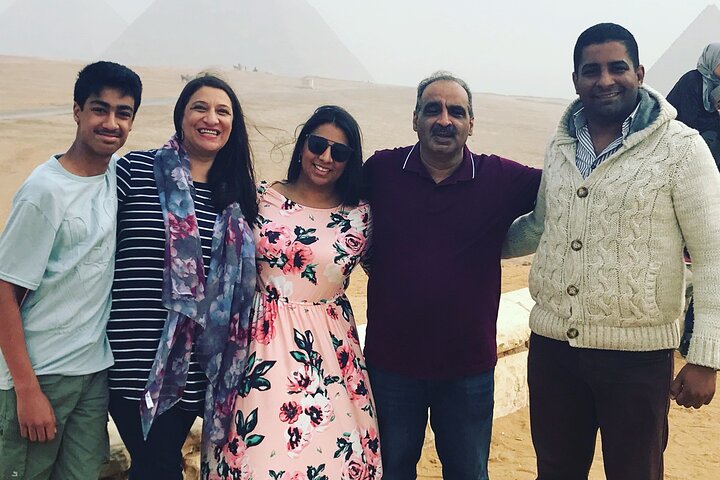 Cairo Airport visit Tour Pyramids & Egyptian Museum & Bazar & Nile Dinner Cruise - Image 2