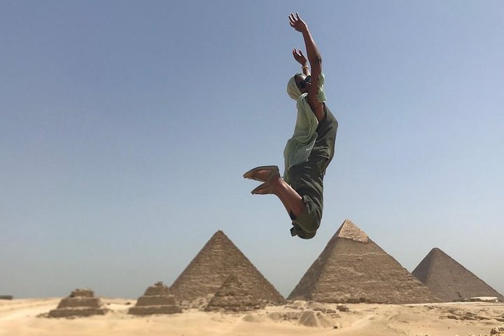 Cairo Layover tour to Giza Pyramids and Sphinx From Cairo airport - Image 1