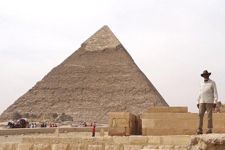  Day Tour To Visit Pyramids & Sphinx of Giza & Egyptian museum. - Image 2