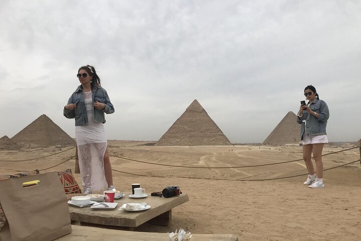 Full Day Guided tour to the Pyramids, Sphinx, Meidum And Dahshur - Image 2