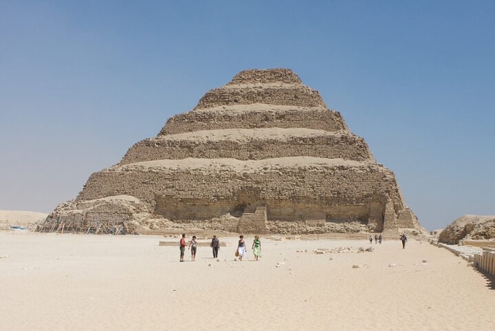 Full Day Tour Giza Pyramids, Sphinx, Memphis, and Saqqara including lunch - Image 5