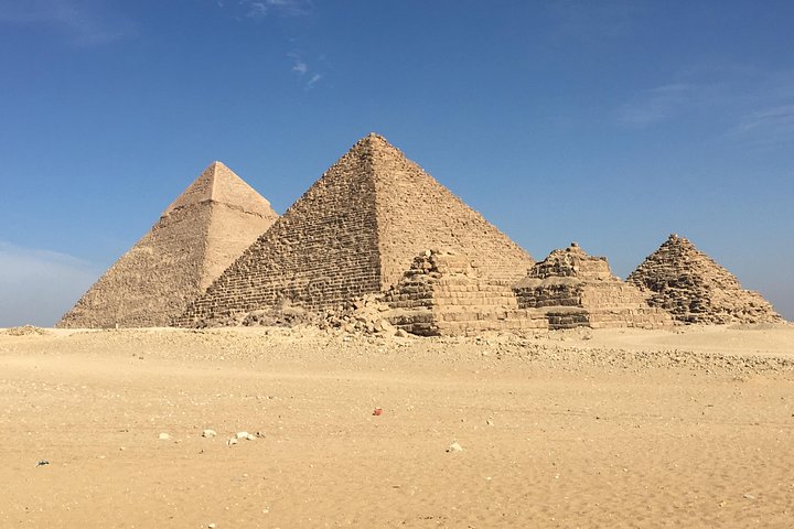 Full day tour to Giza Pyramids, Memphis, Sakkara & Dahshur with private guide - Image 3