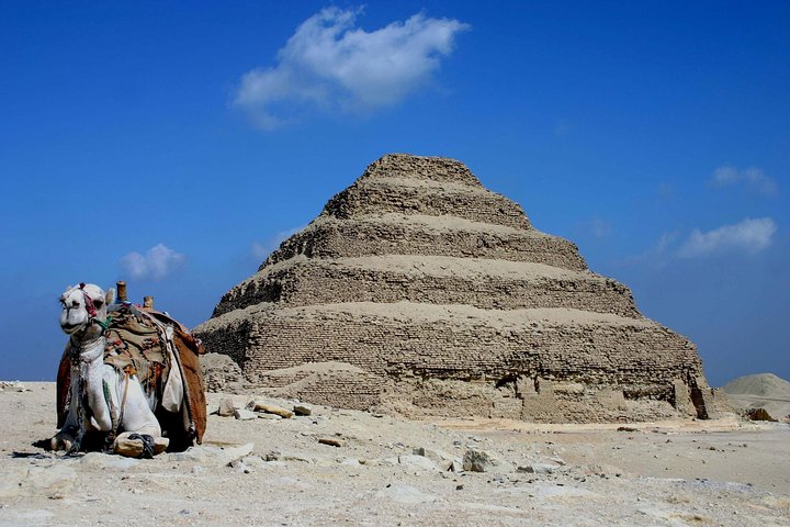 Full day tour to Giza Pyramids, Memphis, Sakkara & Dahshur with private guide - Image 5