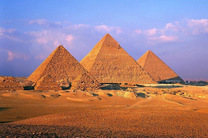 Guided Tour To The Pyramids, Khan Al Khalili Bazaar Including Tickets and Lunch - Image 2