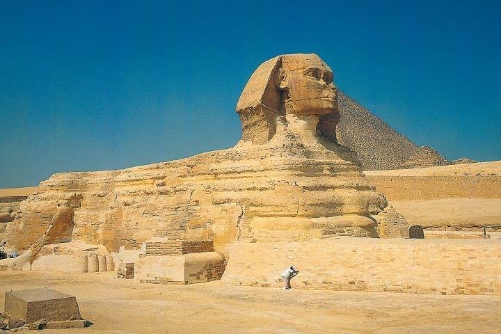 Half day private tour to the Pyramids & Sphinx From Giza or Cairo - Image 2