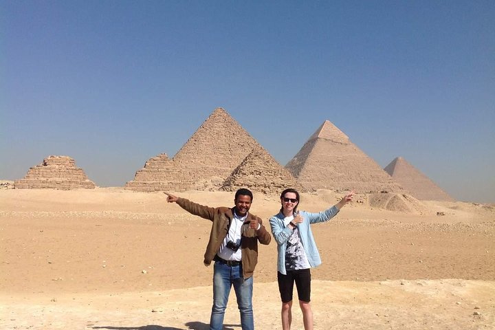 Layover Tour To Giza Pyramids & Egyptian Museum & Old Cairo from Cairo Airport - Image 5