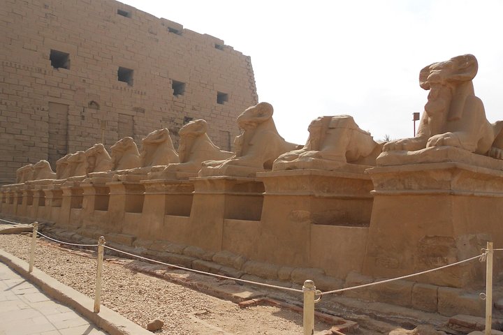 Luxor Sightseeing From Hurghada Day Tour - Image 1