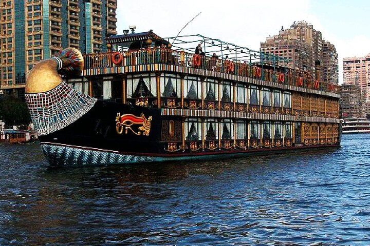 Night Dinner Cruise in Cairo - Image 1