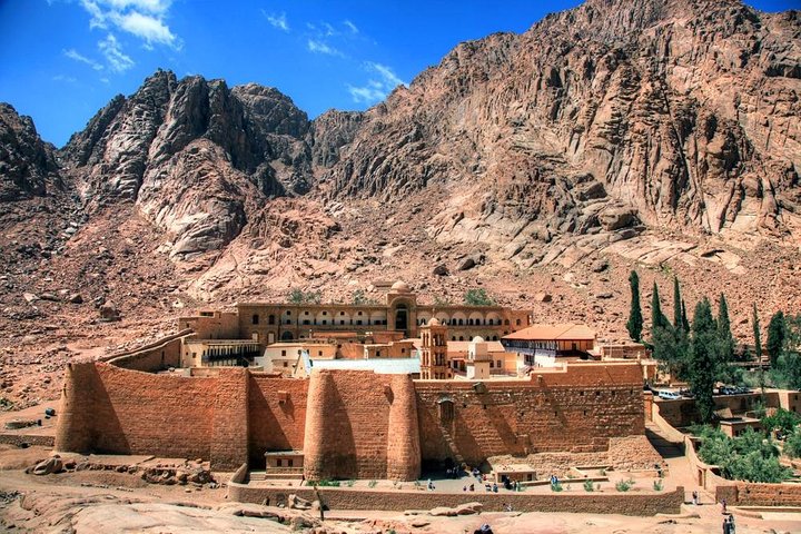 Overnight Tour to Moses Mountain and St. Catherine's Monastery from Cairo - Image 1