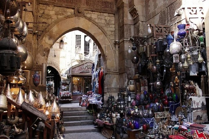 Private 13 Nights Cairo, Alexandria, Nile Cruise & Hurghada Tour - Image 1