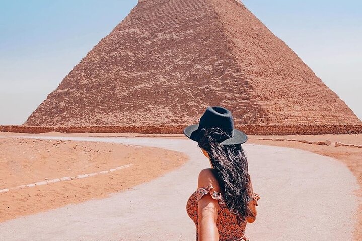 Private Full-day tour Giza pyramids,Egyptian Museum,Bazaar,Camel ride lunch  - Image 1