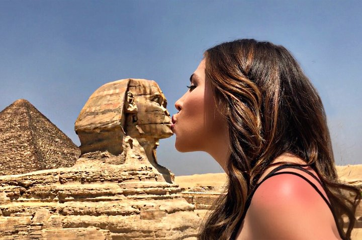 Private Full-day tour Giza pyramids,Egyptian Museum,Bazaar,Camel ride lunch  - Image 3