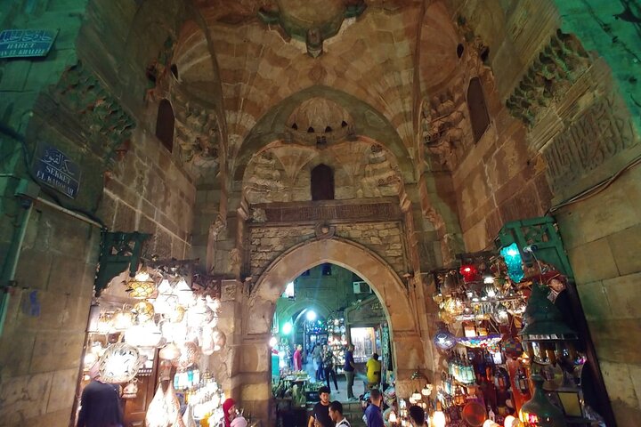 Private Full-Day Tour in Giza Pyramids and Museums from Cairo  - Image 3