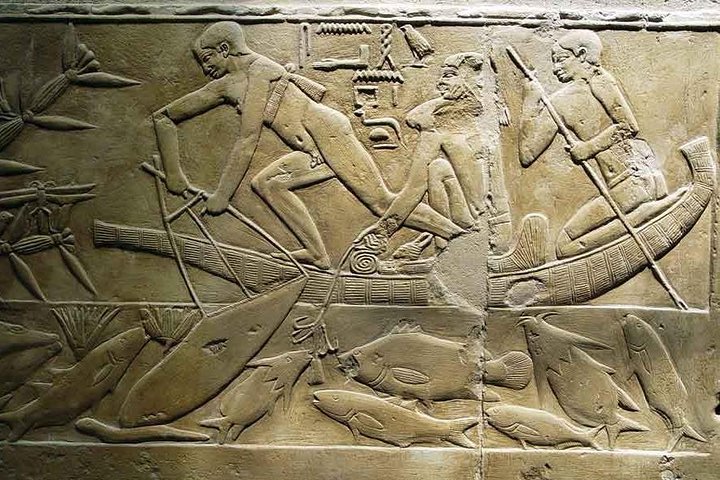 Private Guided Tour to Giza pyramids, Sphinx, Saqqara and Dahshur - Image 2