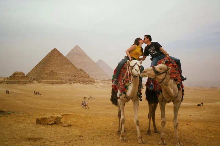 Private Tour of the Pyramids, Egyptian Museum and Bazaar including Camel Ride - Image 2