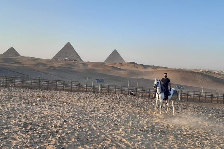 Private Tour To The Great Giza And Saqqra Pyramids with Private Tour Guide - Image 5