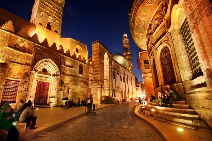 Saladin Citadel and khan Al Khalily Bazzar half Day Trip  - Image 1