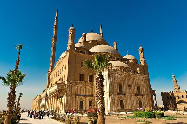 Saladin Citadel and khan Al Khalily Bazzar half Day Trip  - Image 2