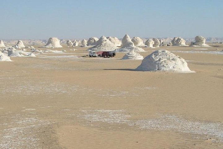White Desert Safari - Image 1