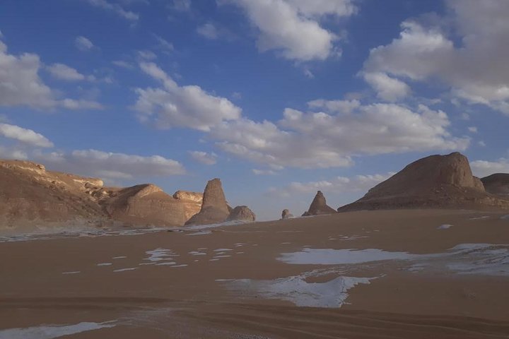 White Desert Safari - Image 5