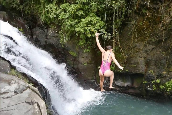 All Inclusive:Jumping Sliding at Aling Aling Waterfall-Ulun Danu Temple - Lunch - Image 5