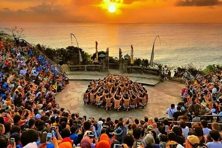 Half Day Watersport Combine With Uluwatu Incredible Sunset And Kecak Fire Dance - Image 5
