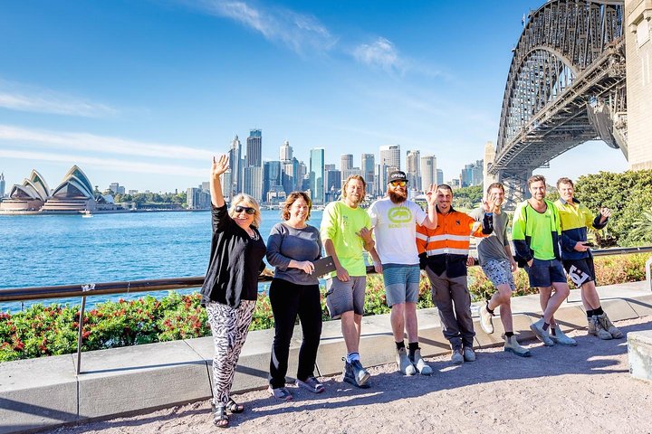 Experience the Real Sydney with our Signature Tour - Image 1