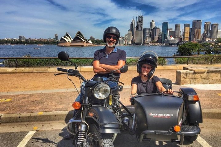 From Sydney: 2.5-Hours Vintage Sidecar Sightseeing Tour - Image 2