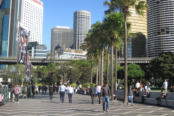 Private City Walking Tour from your hotel - Image 5