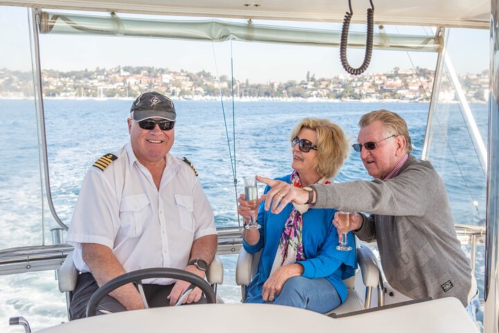 Private Sydney Harbour Lunch Cruise Including Unlimited Drinks - Image 3