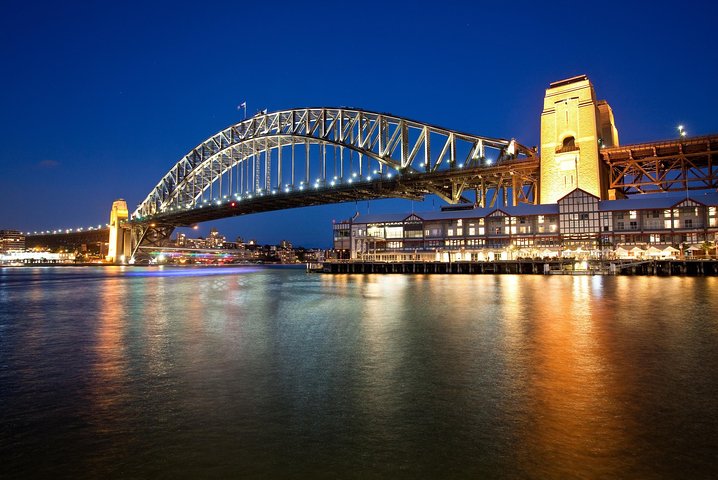 Private Tour: Sydney at Night - Image 1