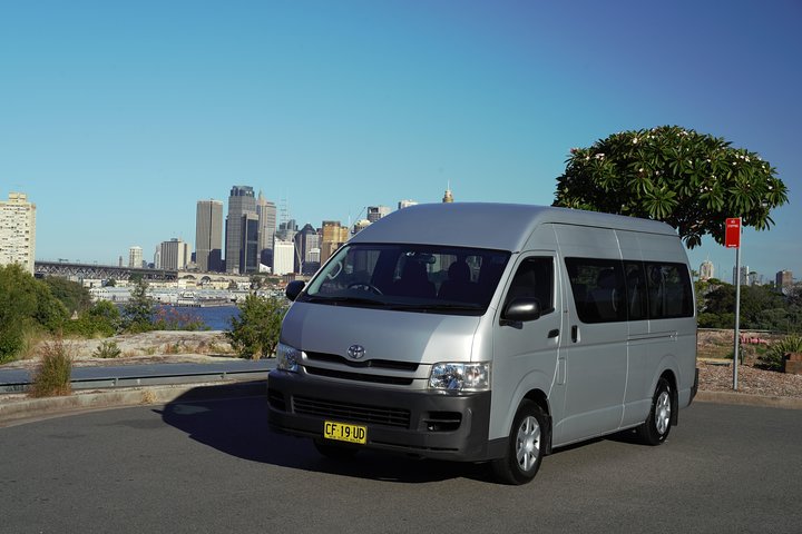 Shuttle Transfer from Cruise Ship Terminal at Circular Quay to Sydney Airport - Image 4