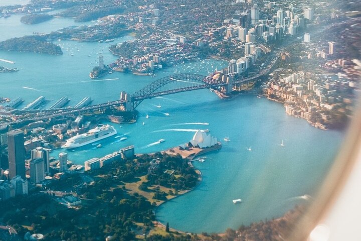 Sydney Arrival or Layover Private Sightseeing Tour - Image 1