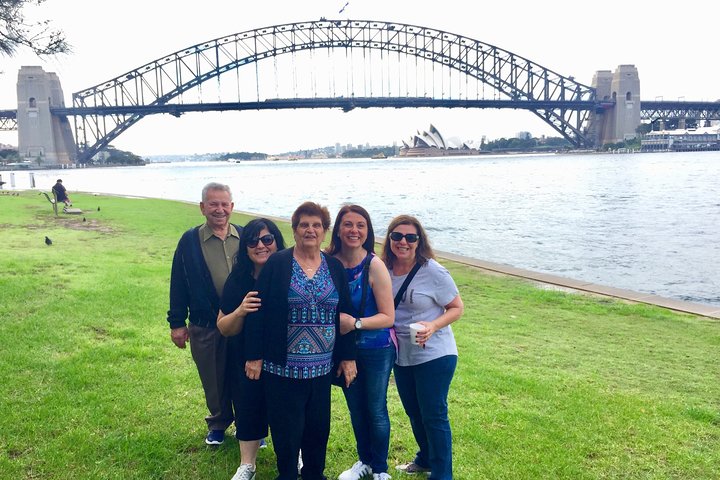 Sydney City, Harbour & Bondi Private Tour, with Airport pick up or drop off - Image 4