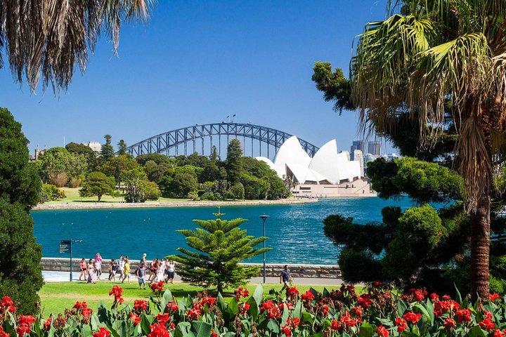 Sydney Half Day Highlights - Luxury Private Tour | Morning or Afternoon Avail - Image 2