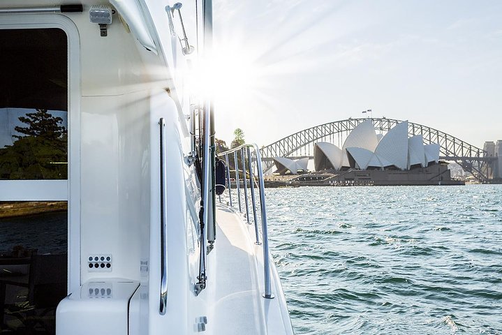 Sydney Harbour Side Restaurant Dinner and Twilight Cruise - Image 3