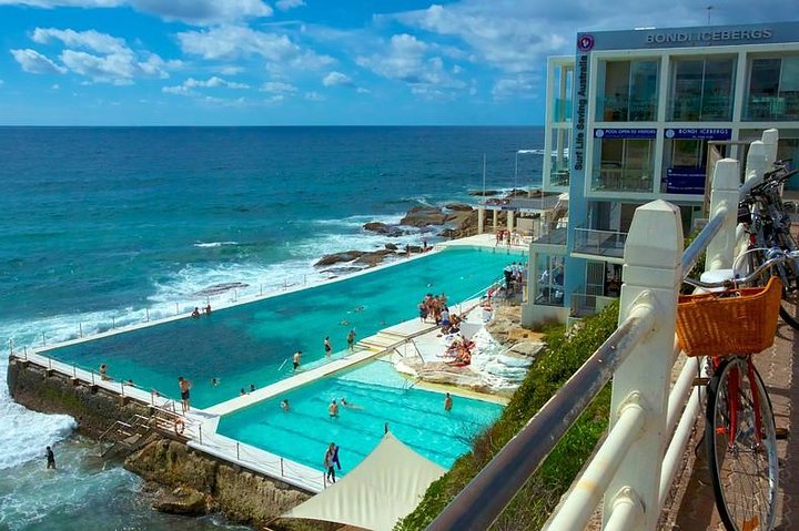 Sydney Private Day Tours | See Sydney in Style | 8 Hour Luxury Private Tour - Image 2