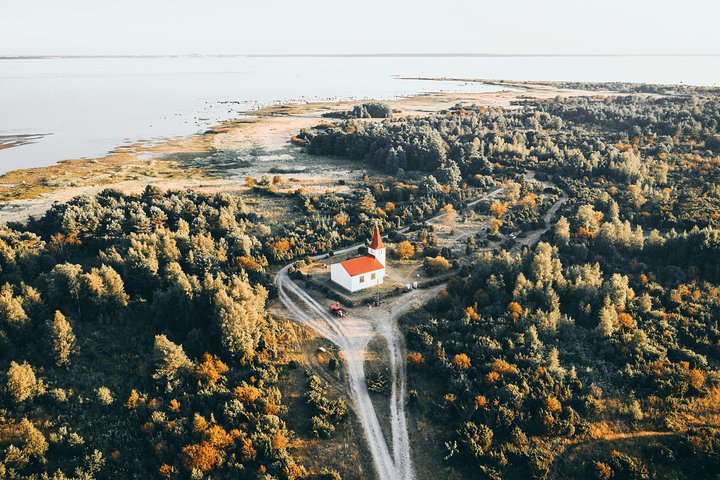 Day Trip to Prangli Island from Tallinn - Image 1