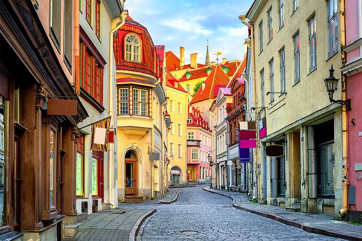 Tallinn Highlights, Local Market Visit and Beer Tasting - Image 1