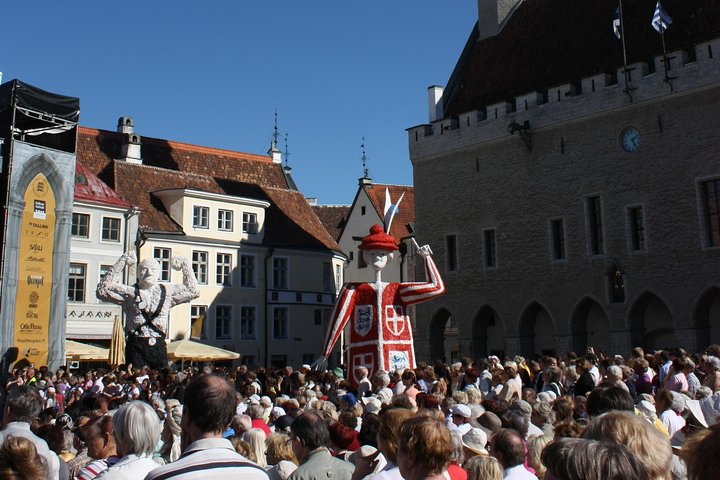 Tallinn Highlights Shore Excursion With Port Return Transfer - Image 2