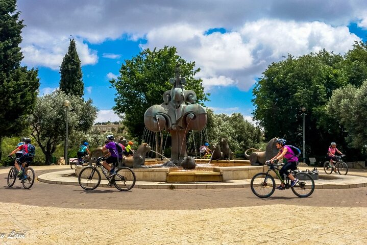 Bike the Holy Land with Yoav Lavi, Bike Guide for all levels and a Photographer - Image 1